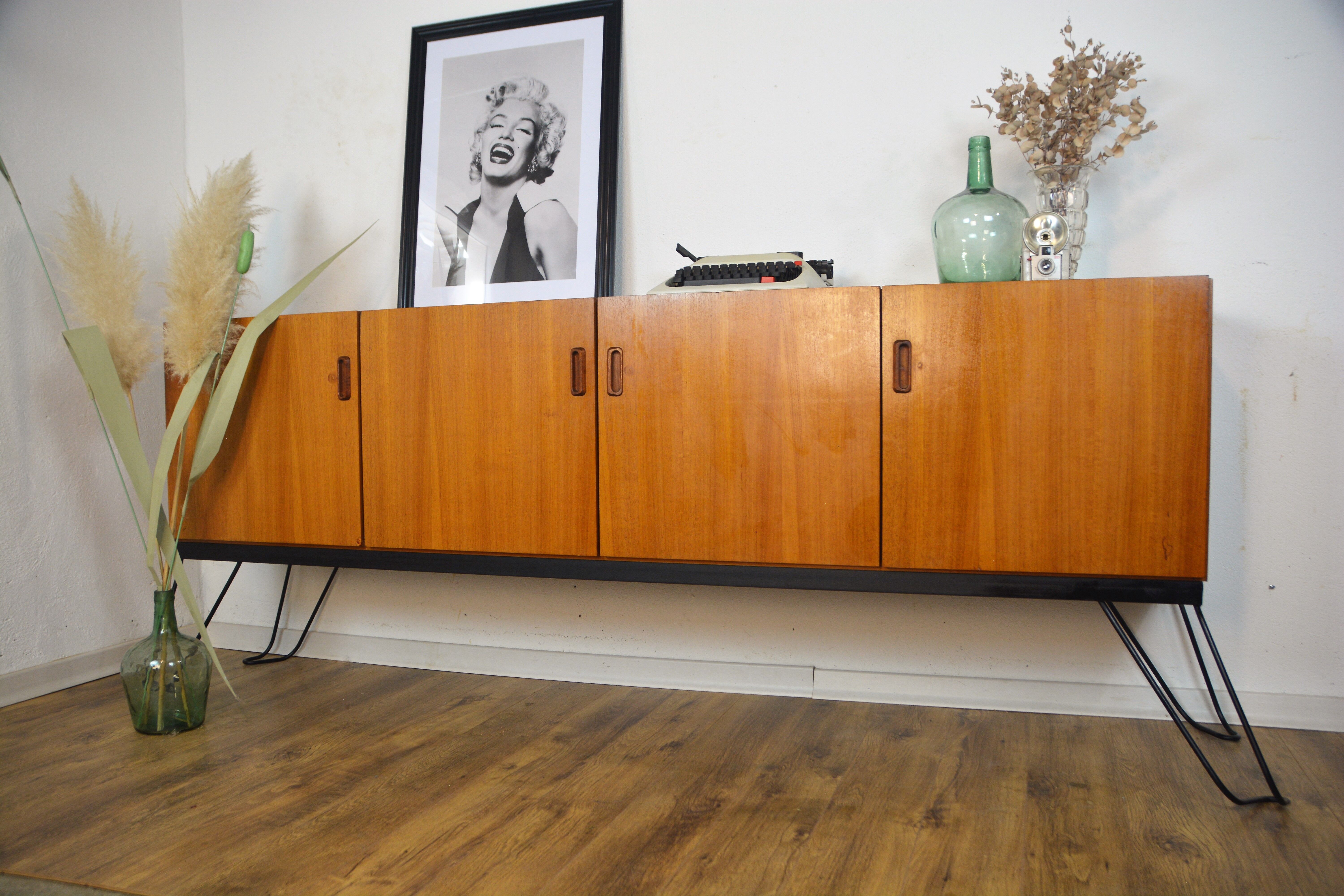 Scandinavian teak metal foot row