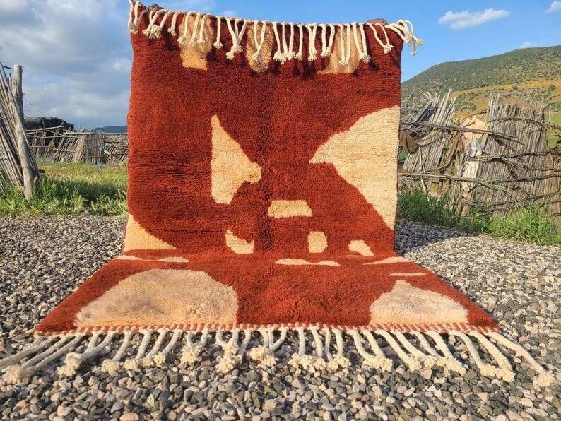Terracotta and ecru Moroccan Mrirt rug 300x200 cm – abstract pattern