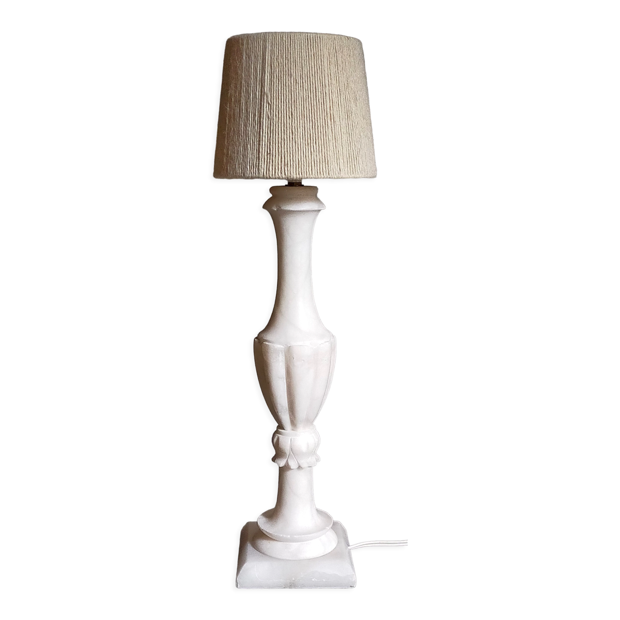 Lampe de table en albâtre, pied balustre, abat-jour en laine vierge