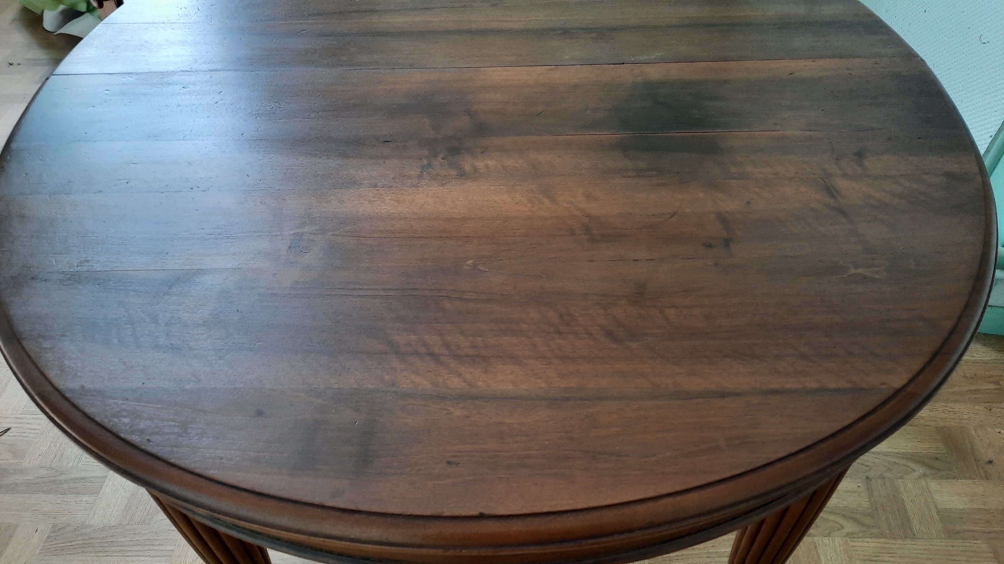 Table ronde style art déco