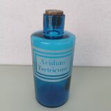 Flacon apothicaire bleu ancien
