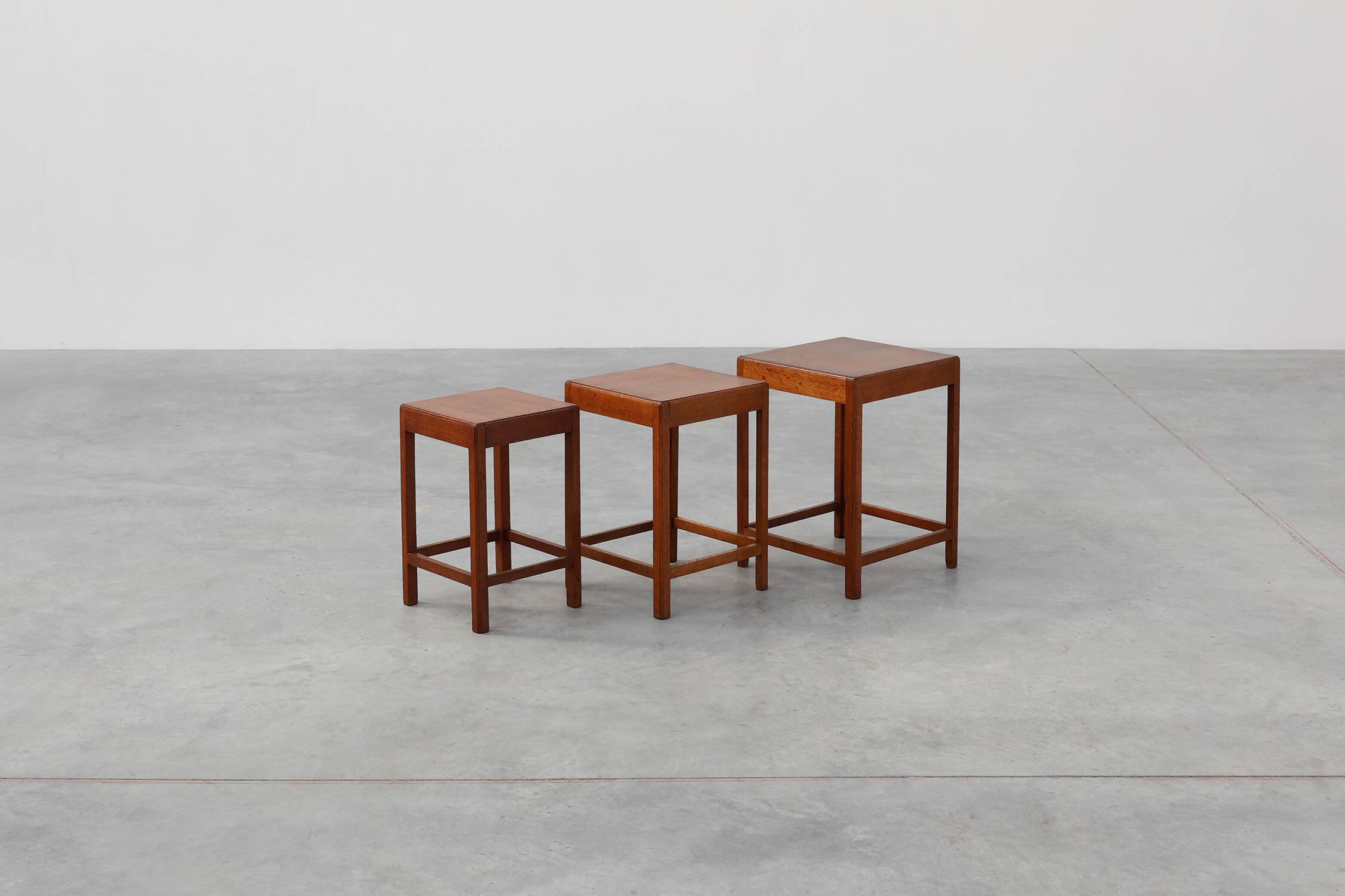 Set of 3 oak wood stacking tables in Art Deco style, France ca. 1925