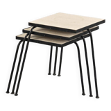 Ensemble de 3 tables gigognes en métal laqué noir, vers 1960