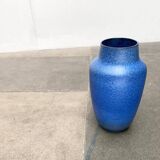 Large blue vase on a German workshop stand from the mid-20th century by Bückeburg Keramik, 1960s.