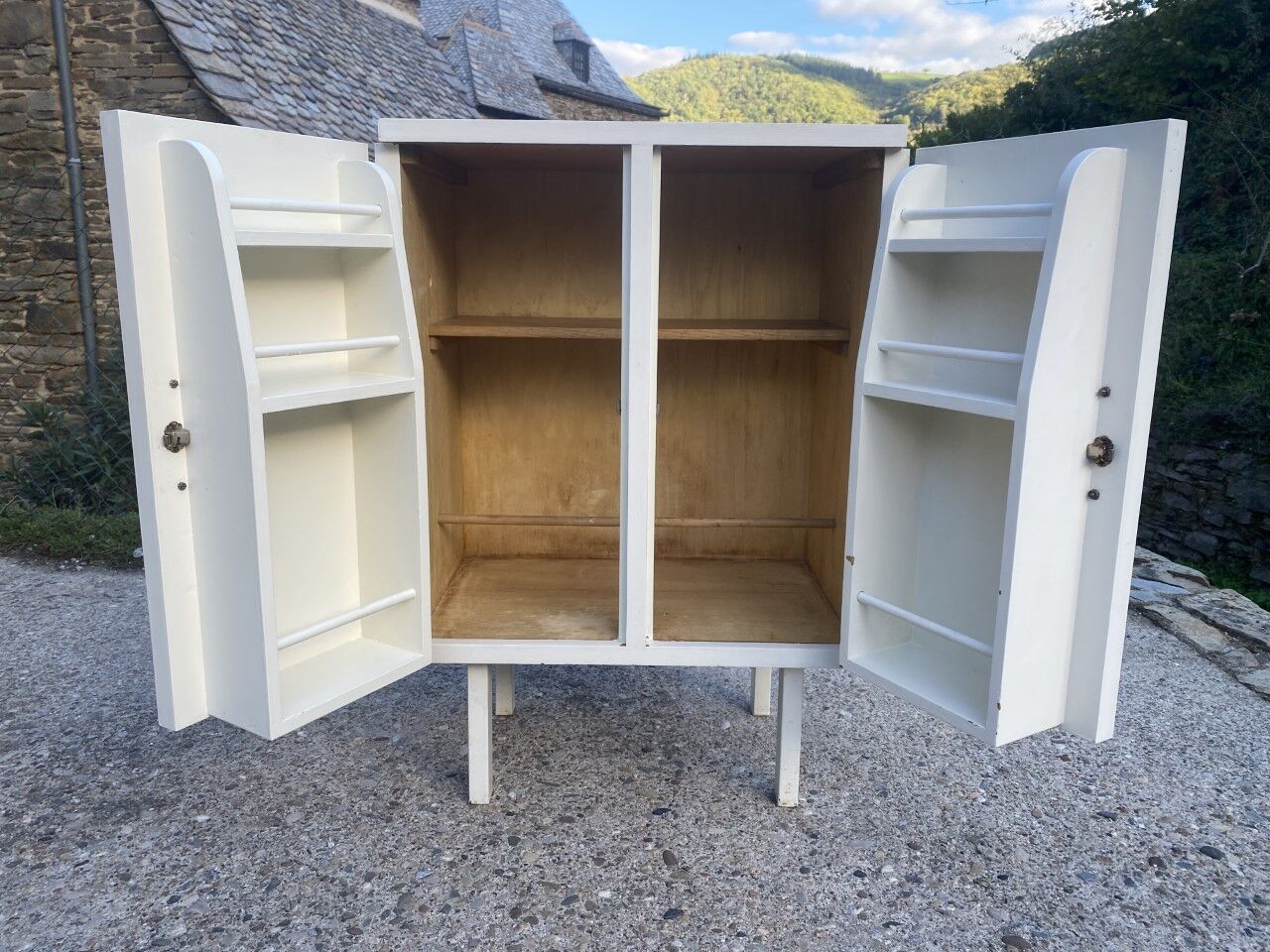 Art Deco bar (or tea) furniture