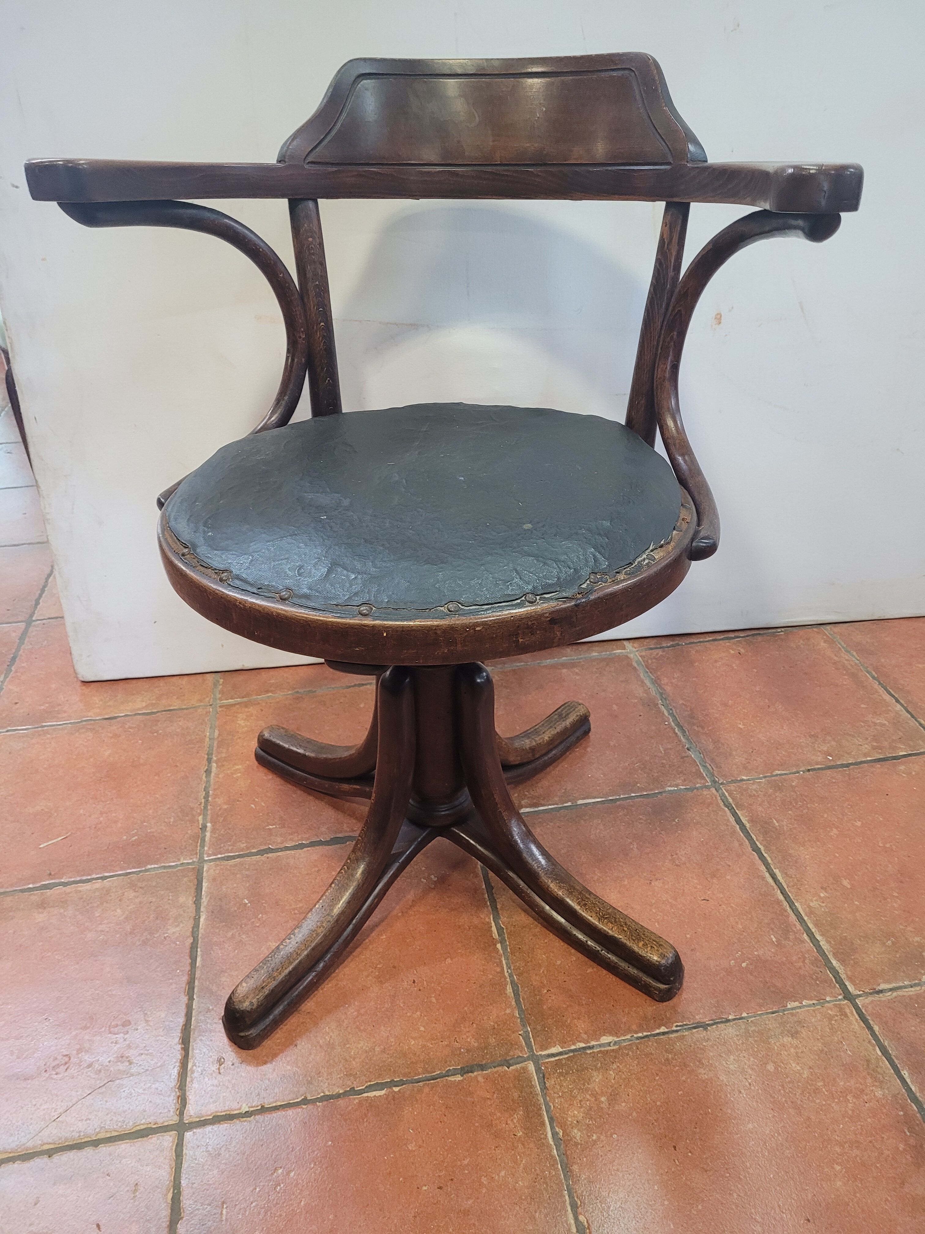 American office chair