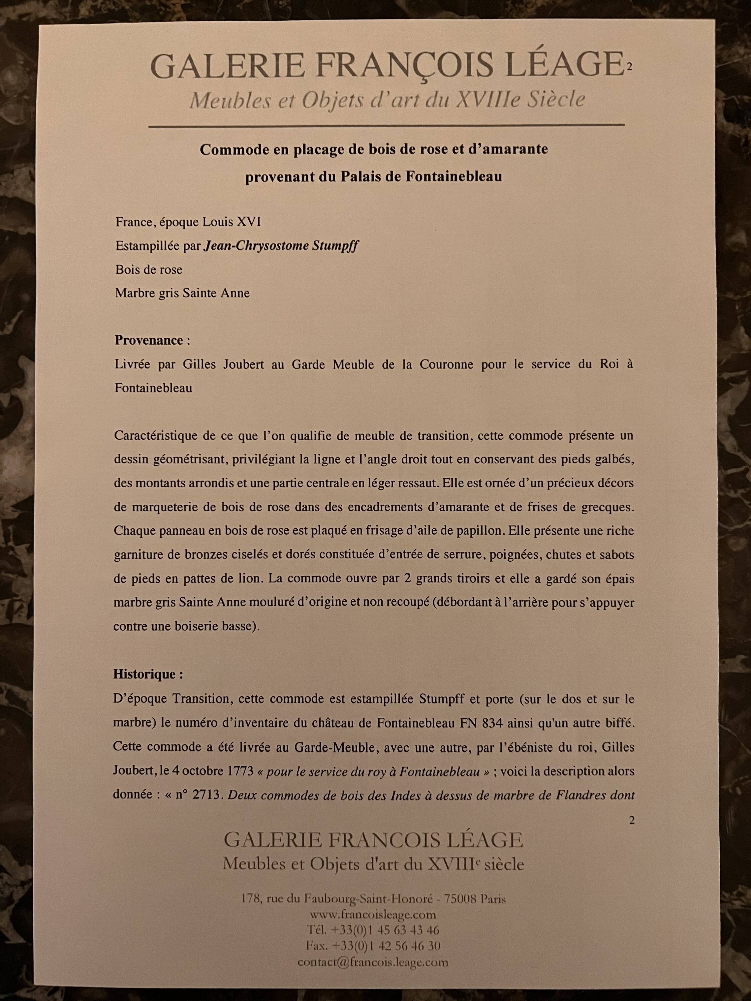 18th-century commode in rosewood and amaranth veneer from Fontainebleau.