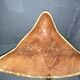 Paires de tabourets tripode en cuir