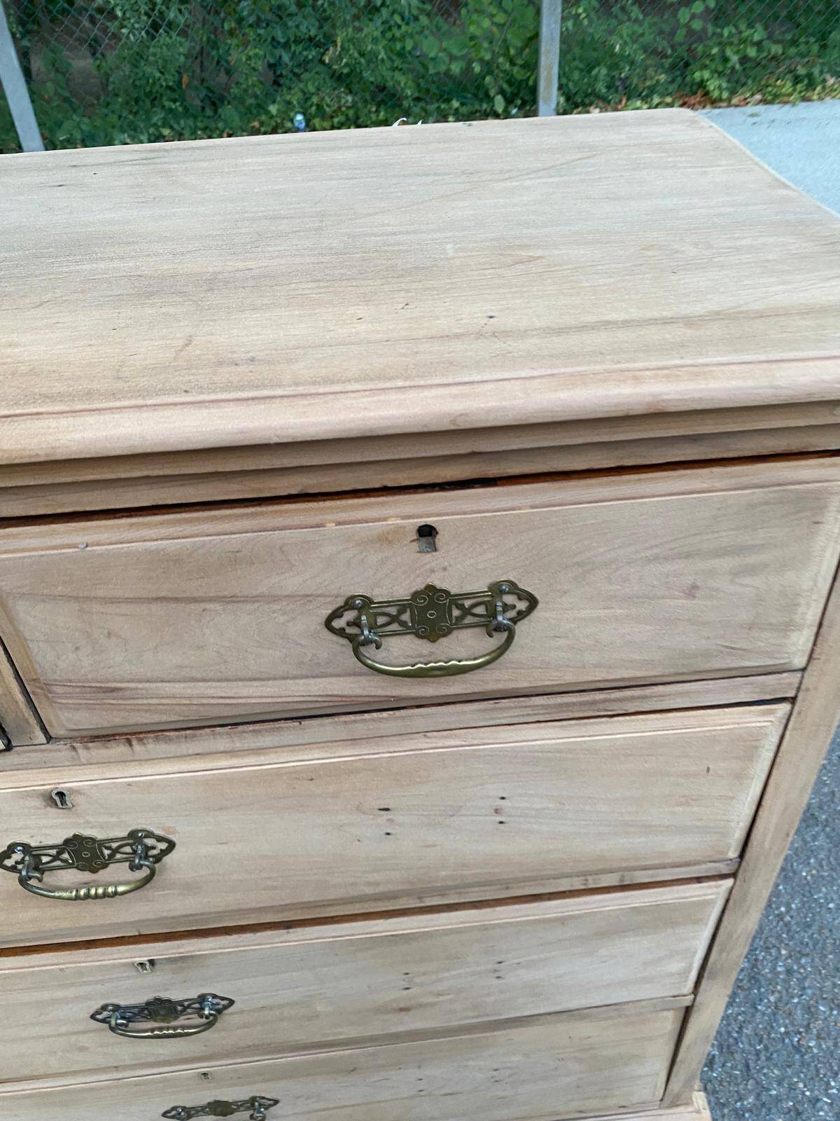 English stripped commode made of solid raw wood from the 19th century.
