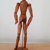 Articulated wooden mannequin puppet