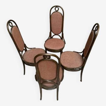 Série de 4 anciennes chaises bistrot Thonet en bois courbé