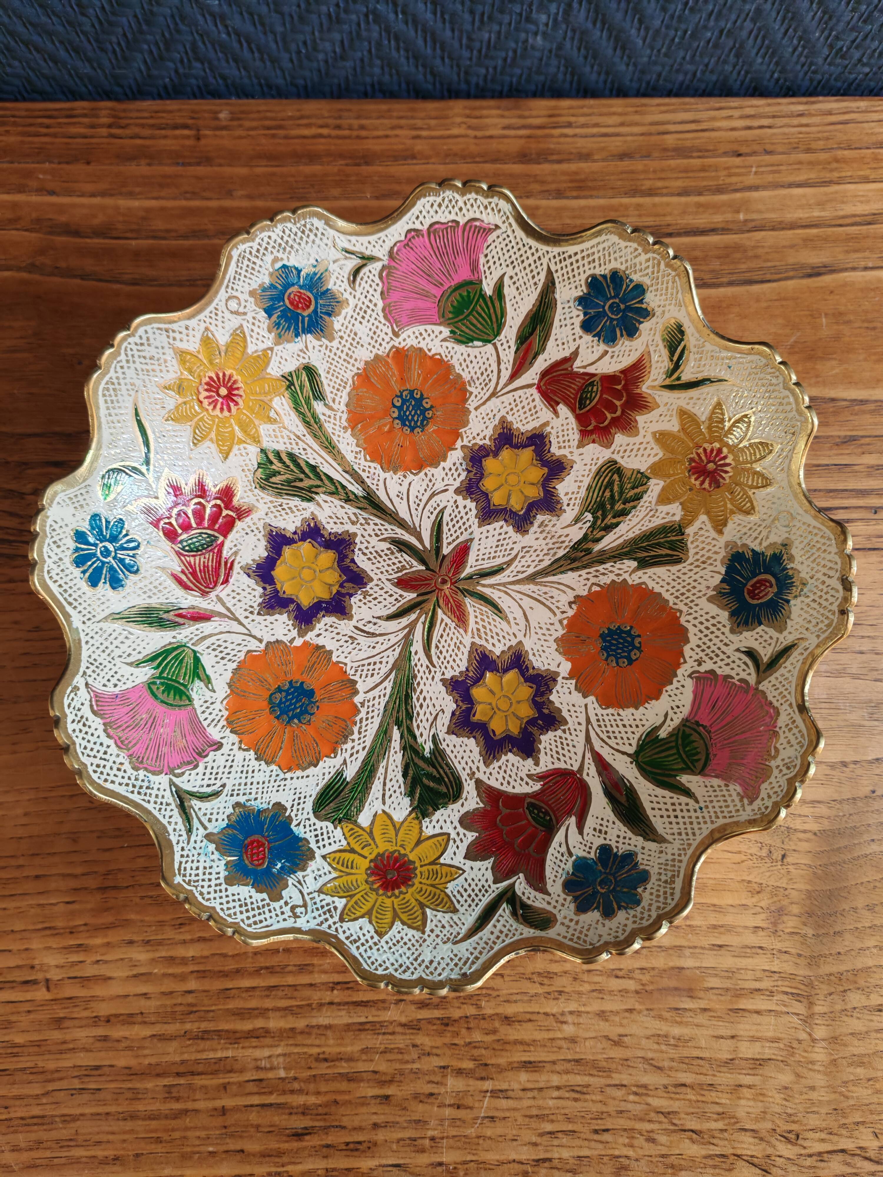 Vintage Enamelled Brass Fruit Bowl – Floral Centrepiece with Edge Fe