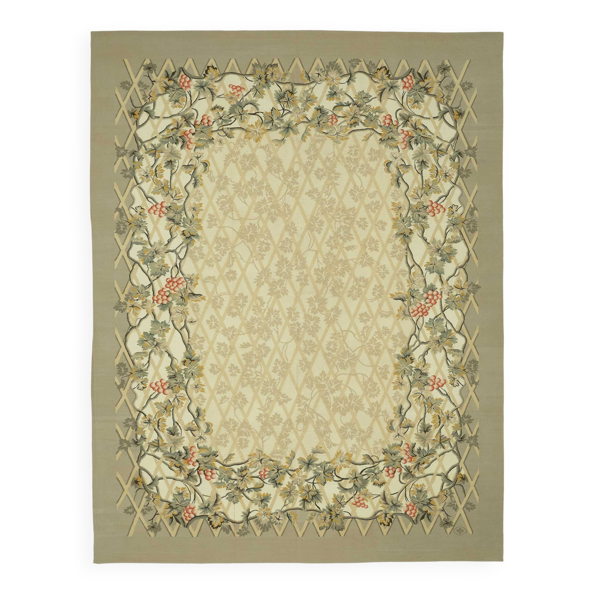 Handmade European Vintage Aubusson Kilim 268 cm x 355 cm