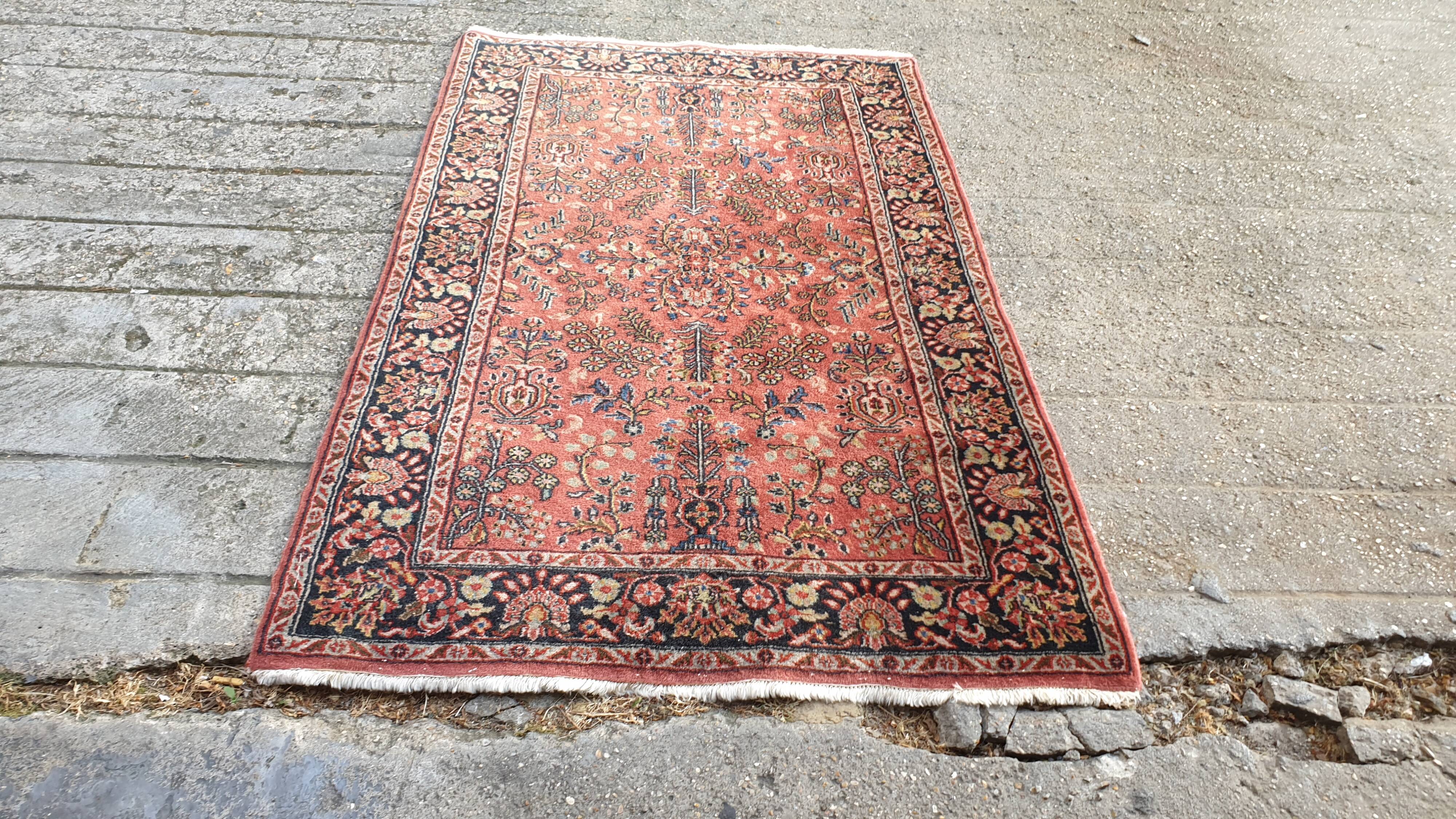 Heriz oriental carpet