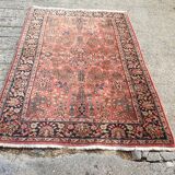 Heriz oriental carpet