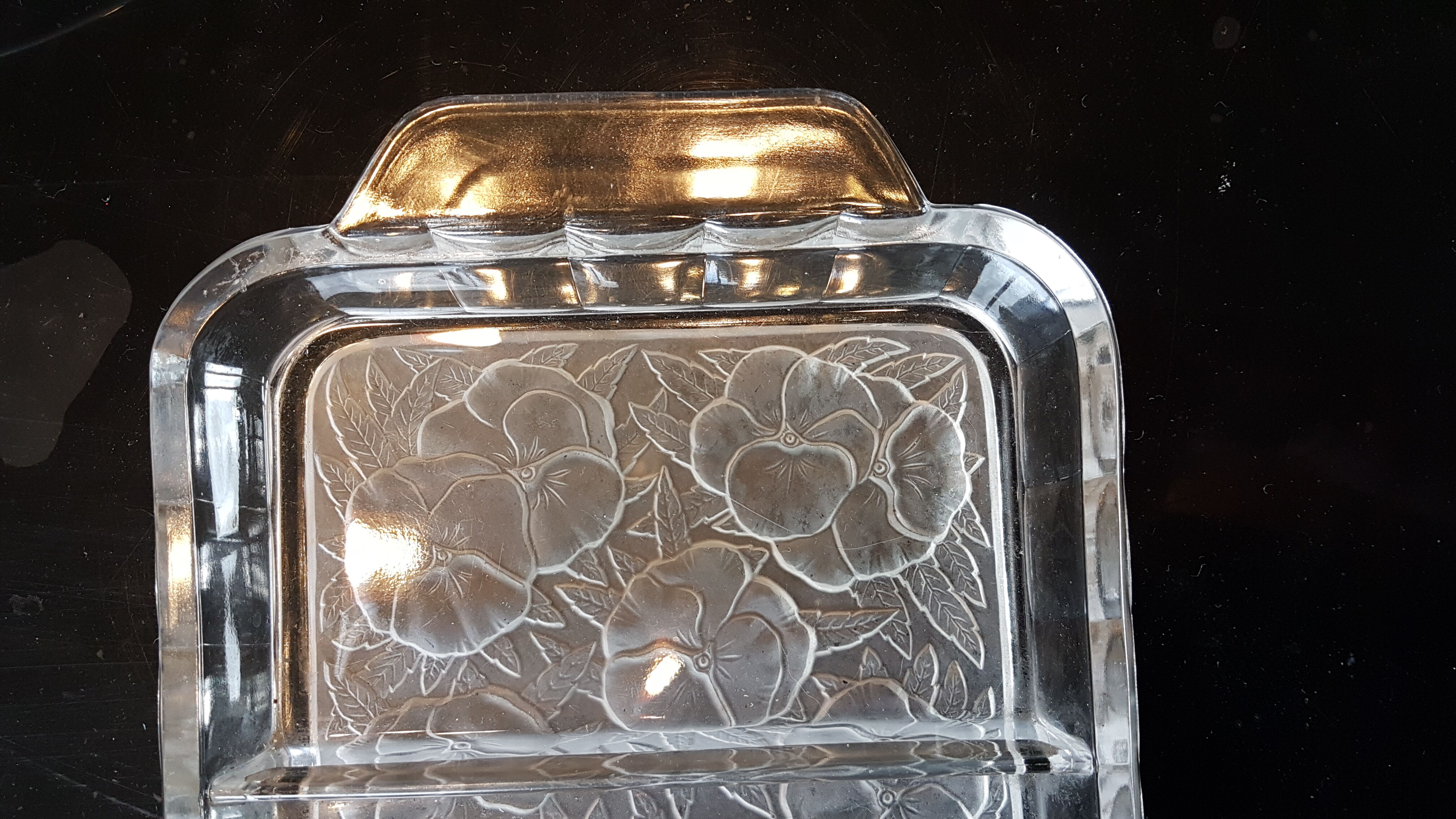 Art deco glass top