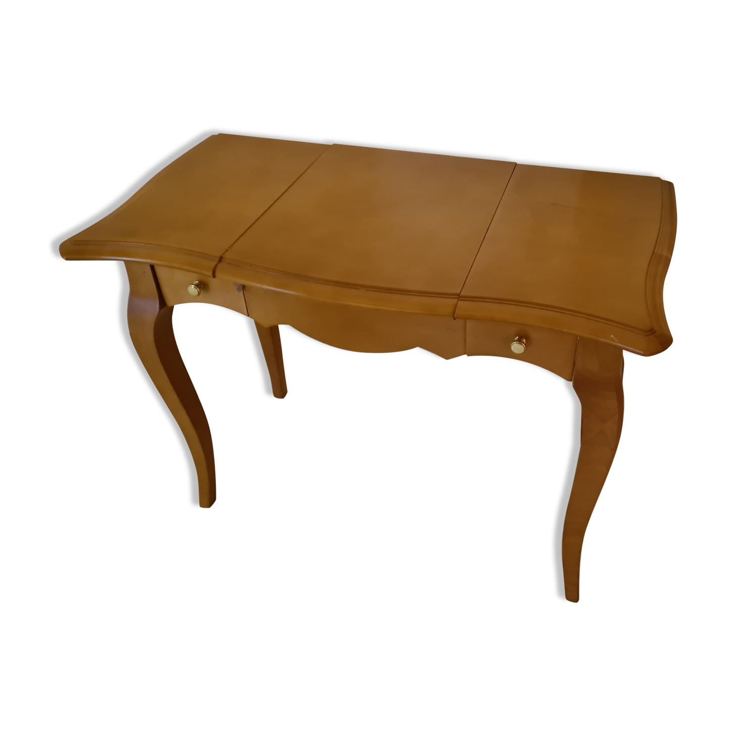 Light wood hairdresser