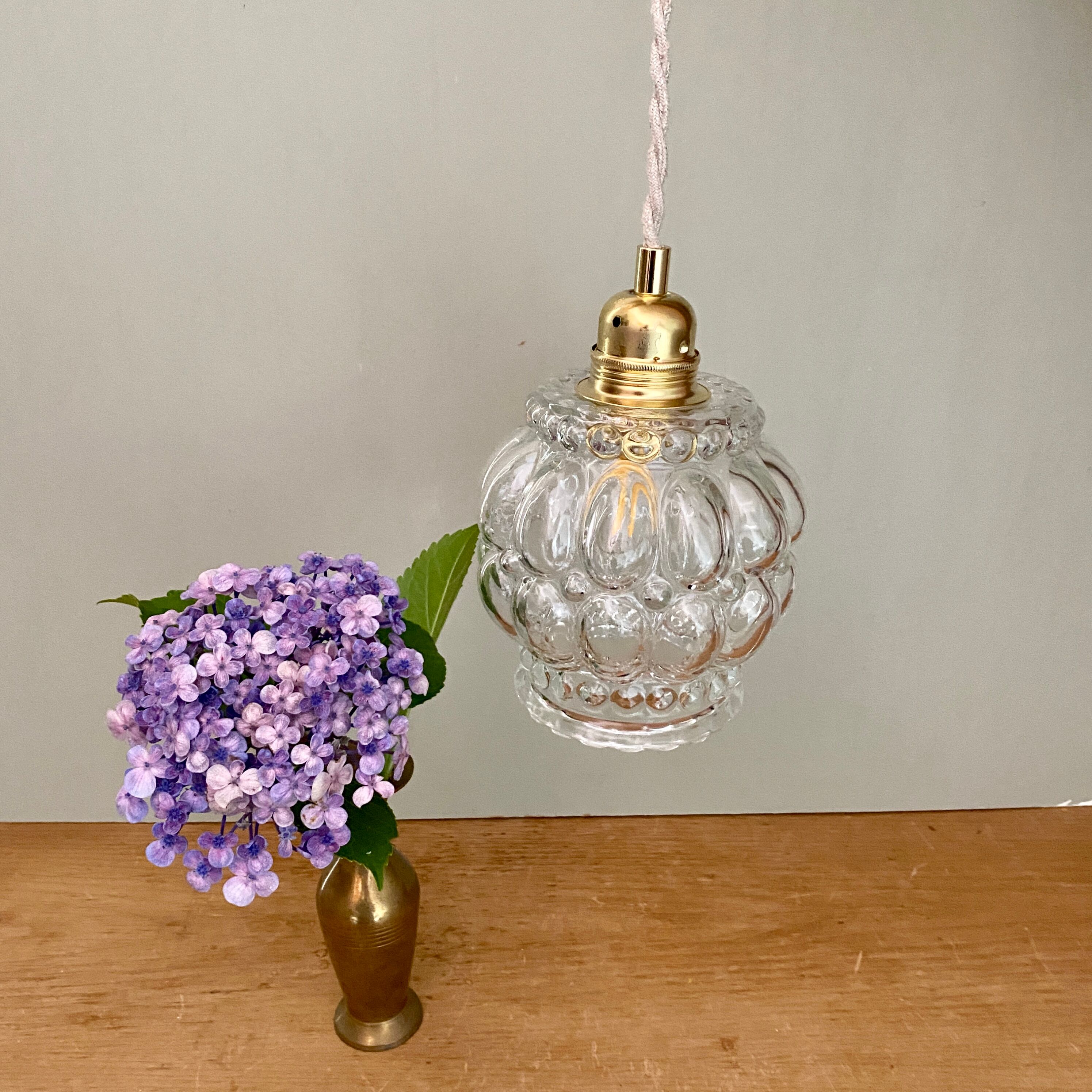 Vintage globe pendant lamp in transparent molded glass