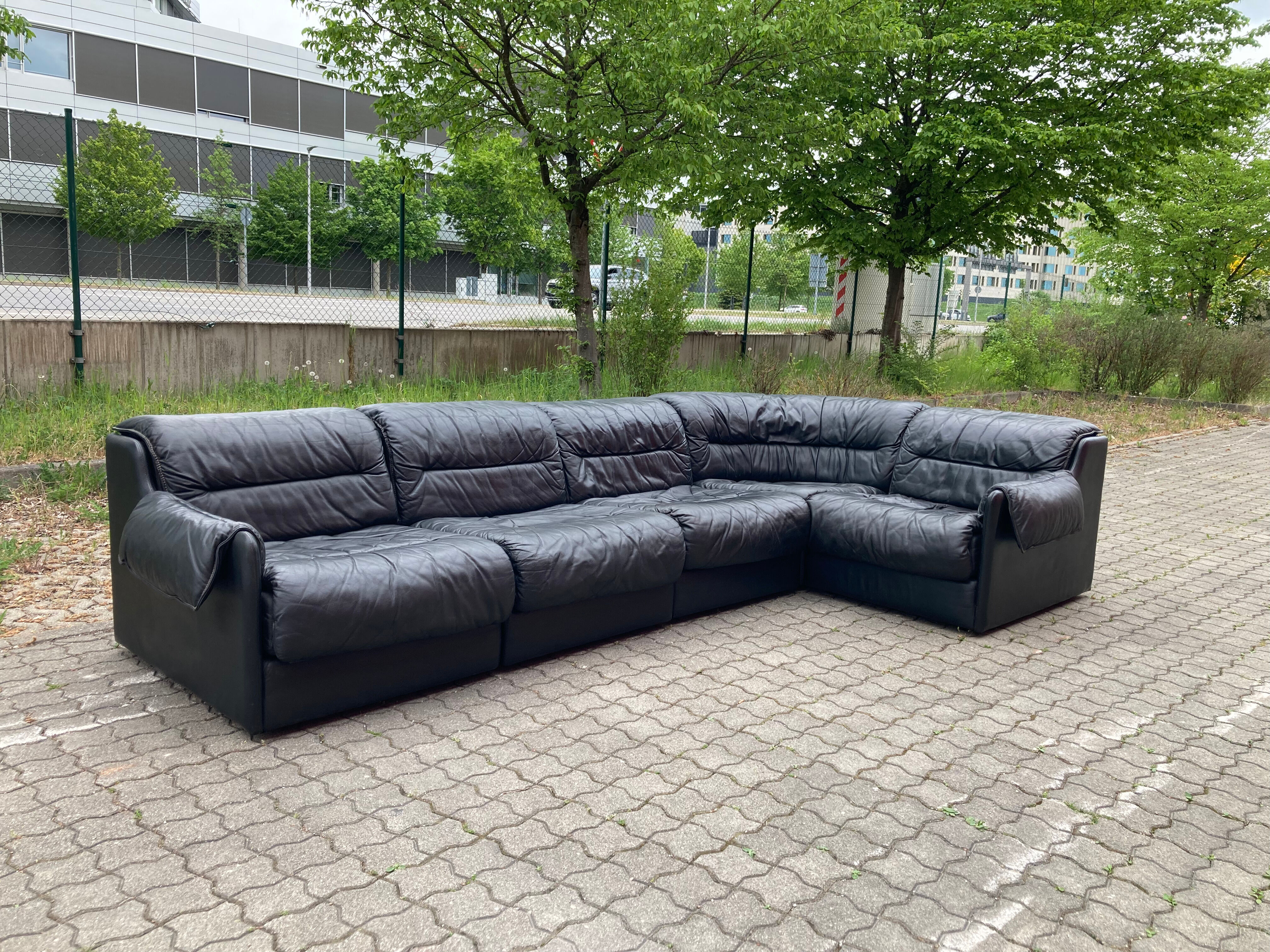 Dreipunkt International Modular Leather Sofa