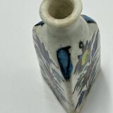 Flacon trilobe en faïence émaillée , Perse , Iznik, 19ème siècle