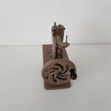 Singer old miniature sewing machine