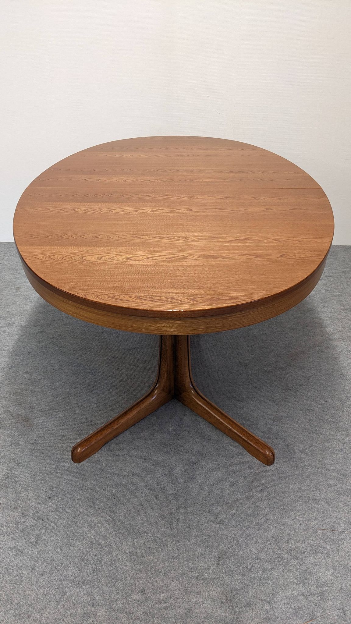 Table ovale de salle à manger extensible Baumann, France vers 1970