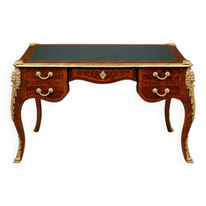 bureau de style Louis
