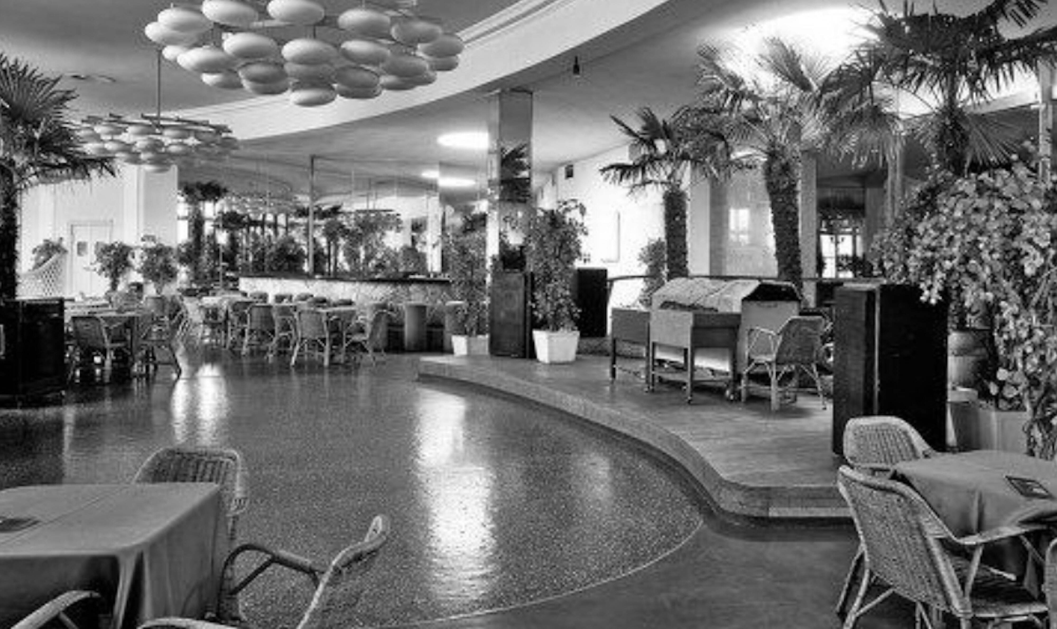 Impressive large modern cloud chandelier from the mid-century Milchhalle Vienna.