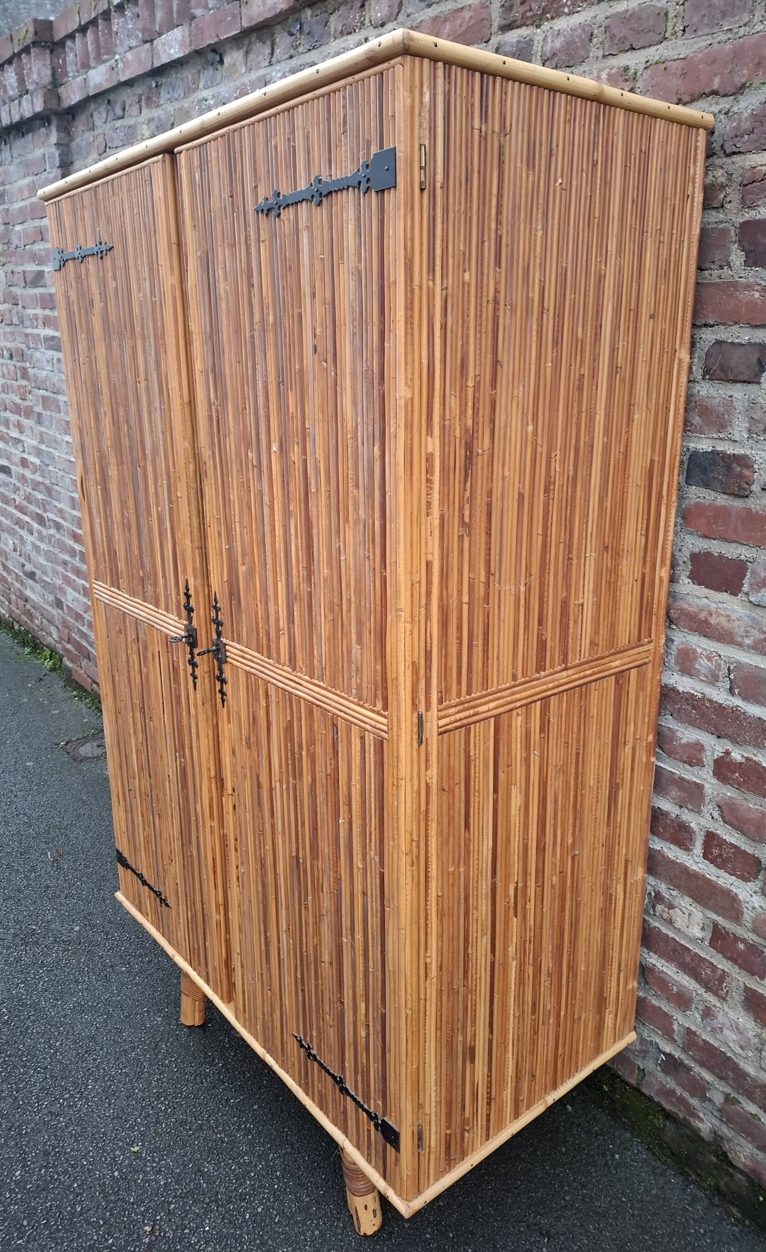 Audoux Minnet wardrobe