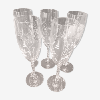 Lot de 5 flûtes à champagne en cristal modèle Epi et pied torsadé