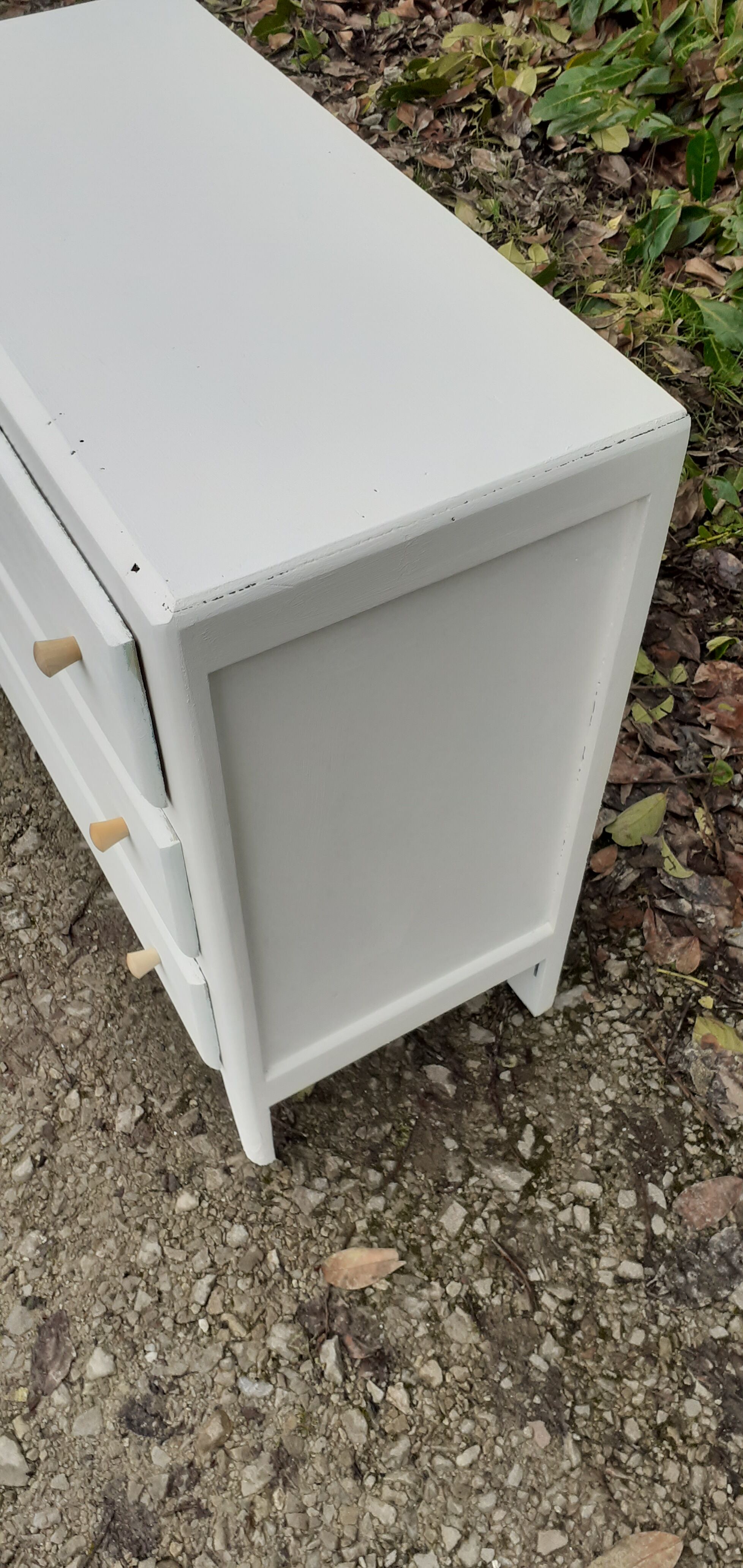 Chest of drawers 3 drawers feet compass year 50 vintage white