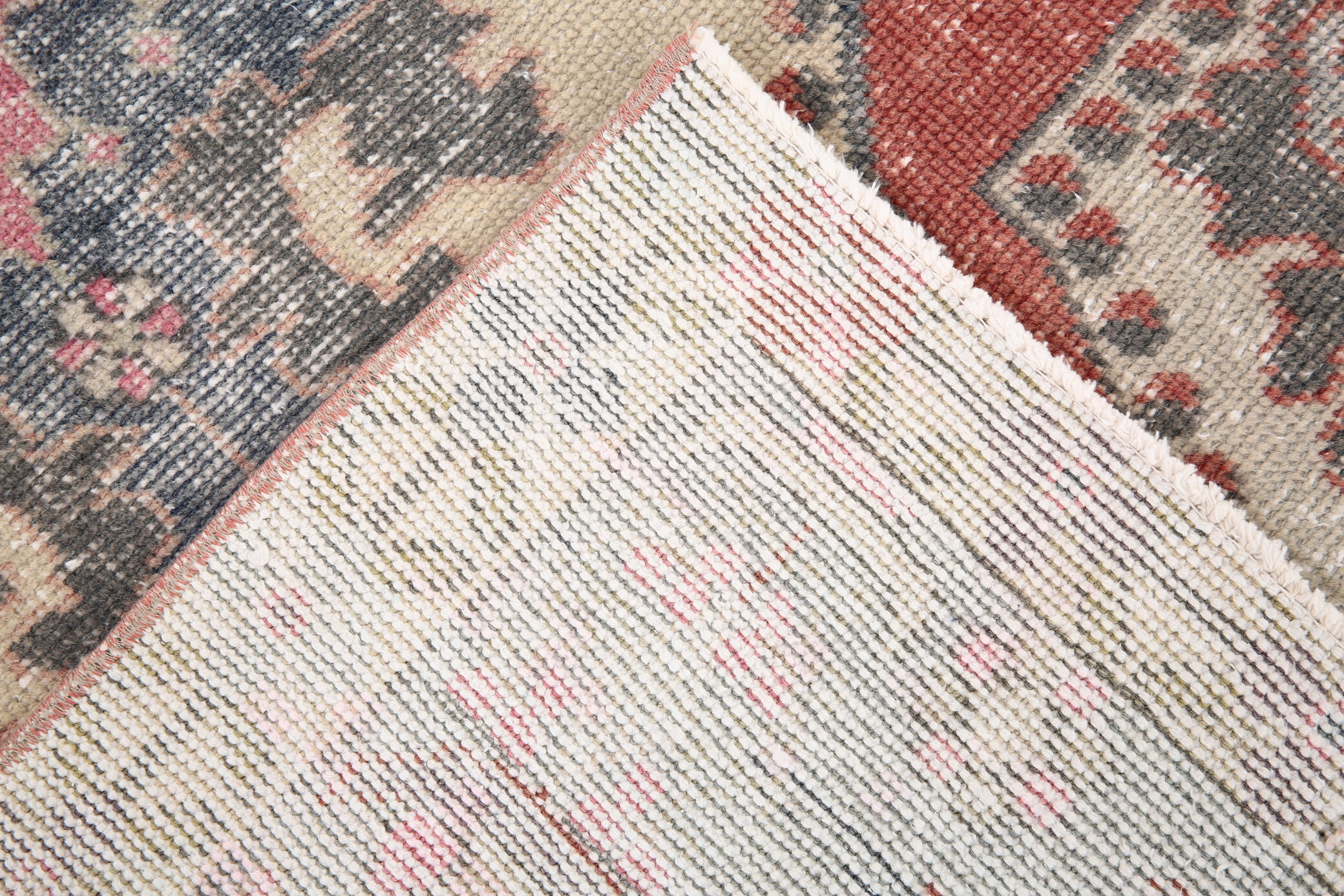 Oriental rug 118x238cm