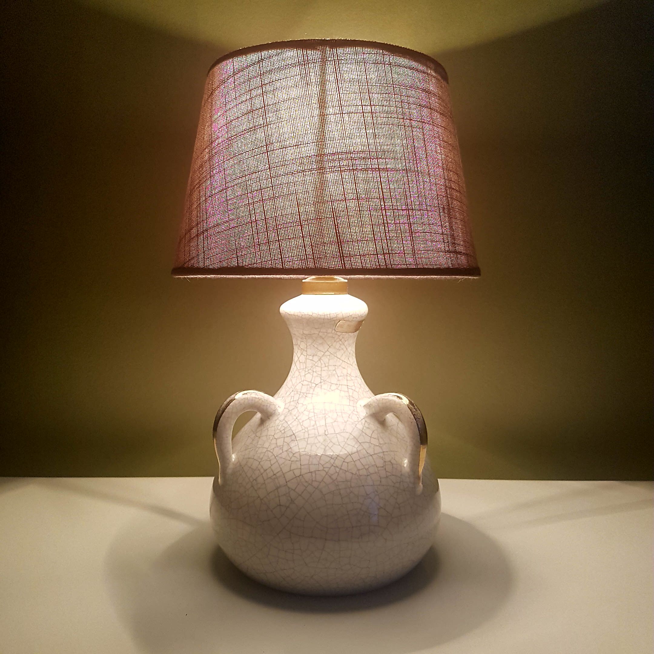 Lampe en ceramique à anses en email craquelée et dorures de Accolay