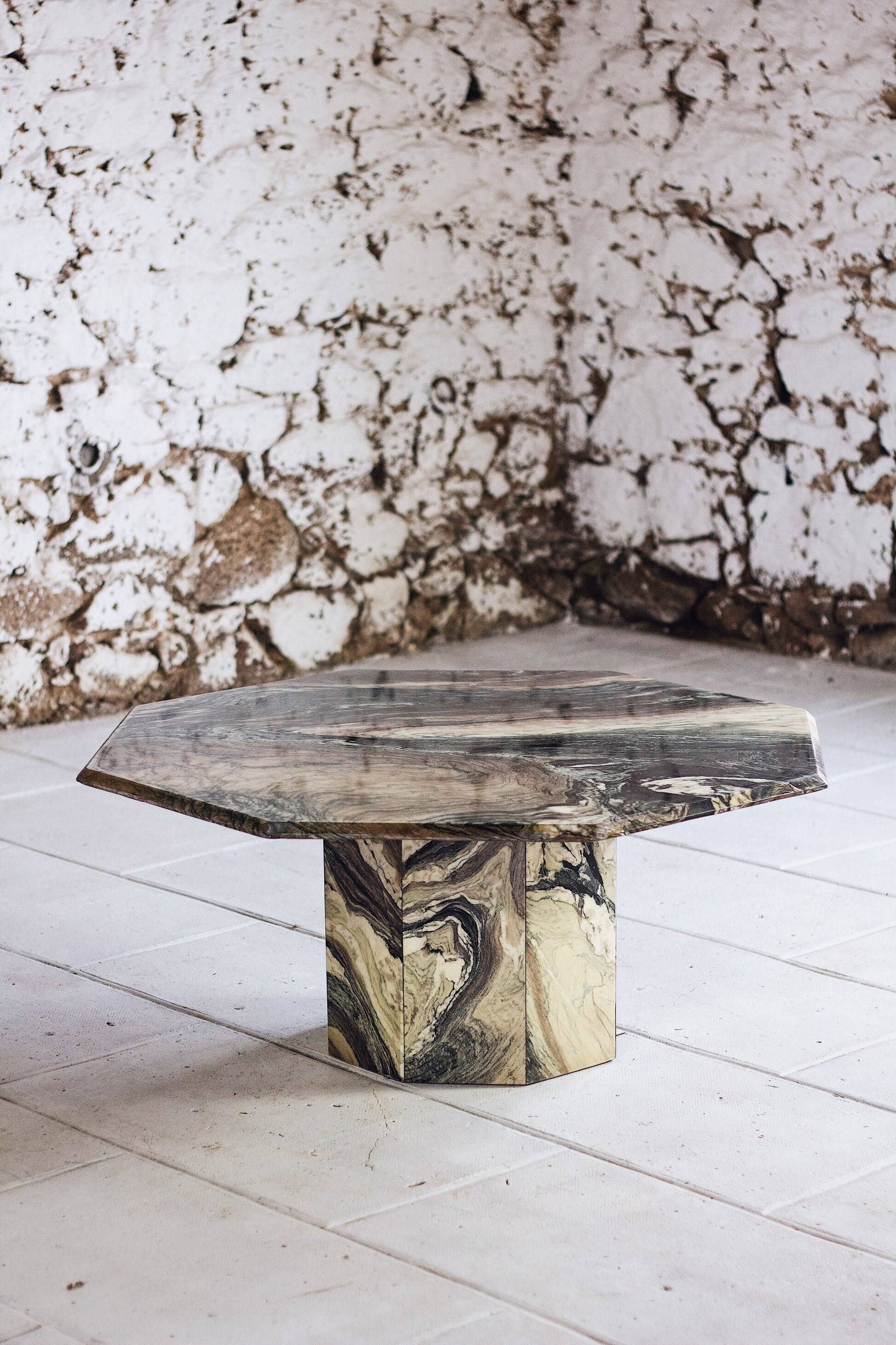 Octagonal coffee table in Cipollino Italian marble, 1980