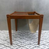 Table basse porte-revues danoise par Furbo Spøttrup