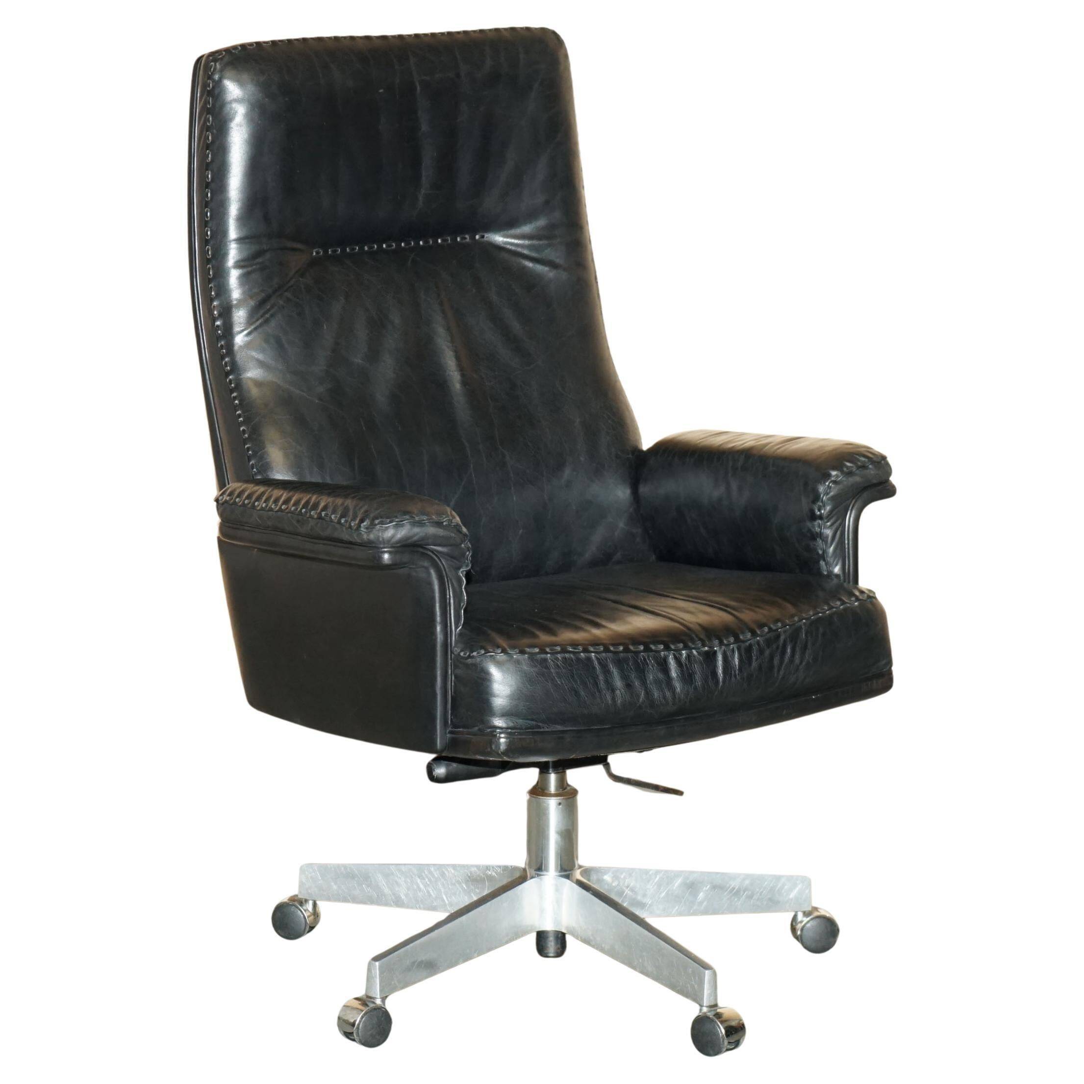 Vintage executive swivel office chair De Sede DS35 - mid-century leather