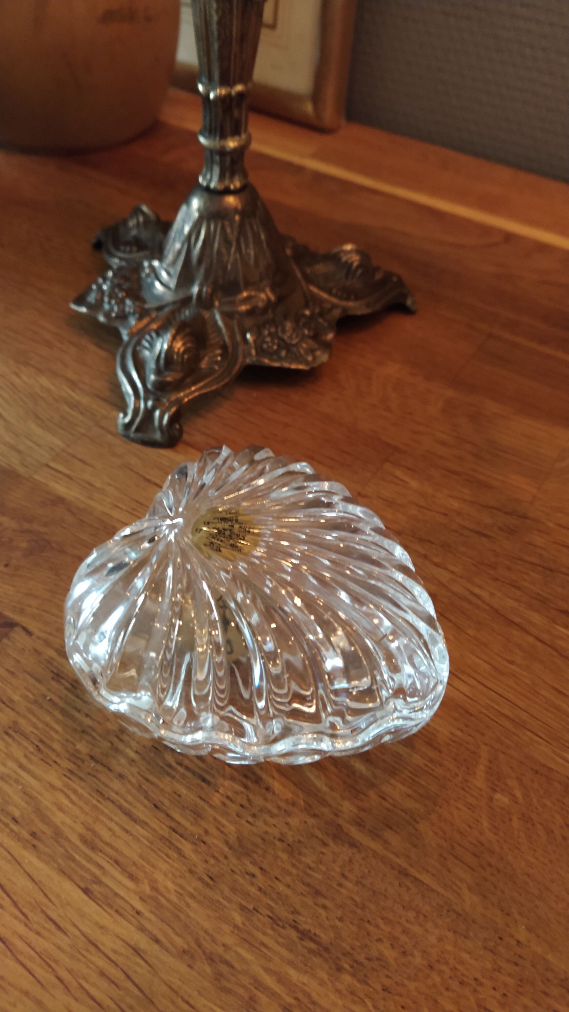 Crystal heart jewelry box