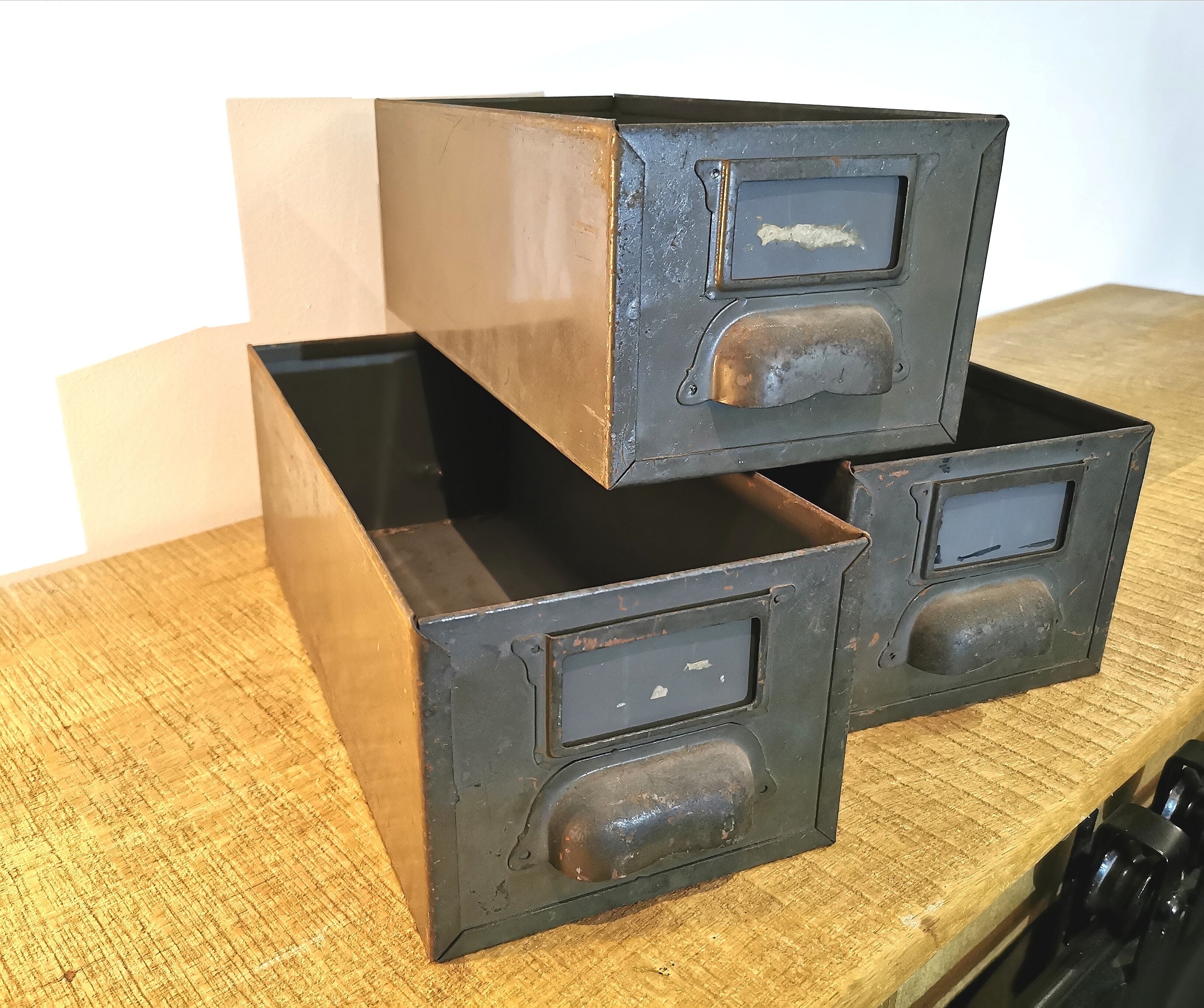 Set of 3 industrial lockers