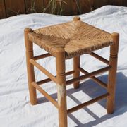 Tabouret bas en bois et paille