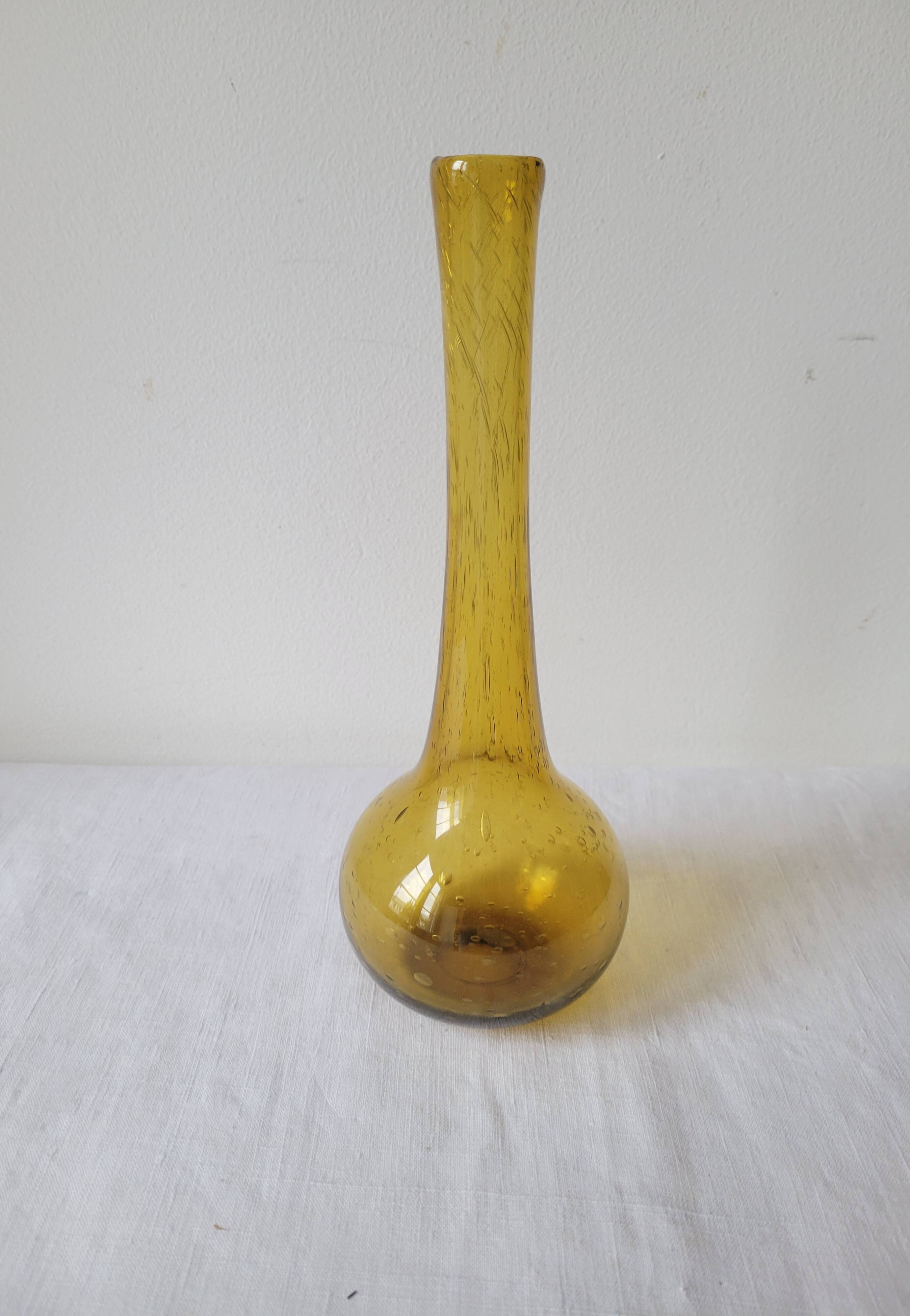 Soliflore vase in amber Biot glass