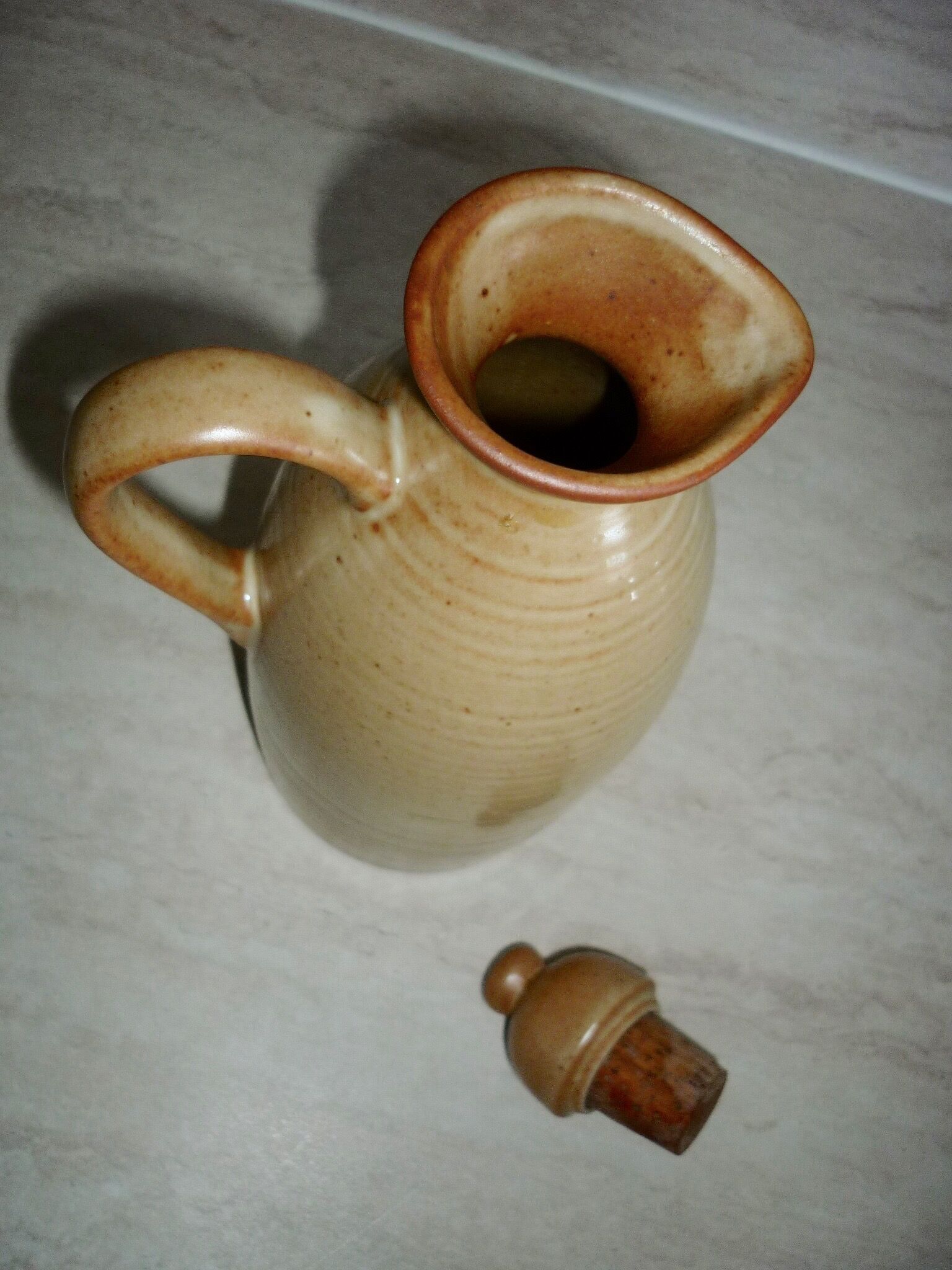 Oilstone pitcher CNP Village