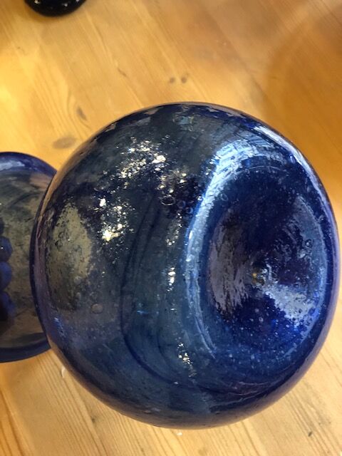 Pitcher made of blown and bubbled glass