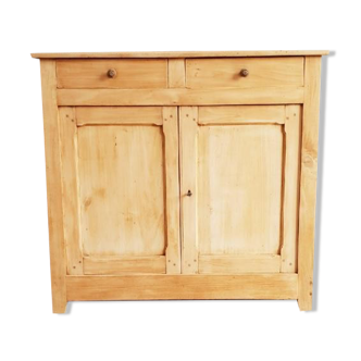 Old buffet