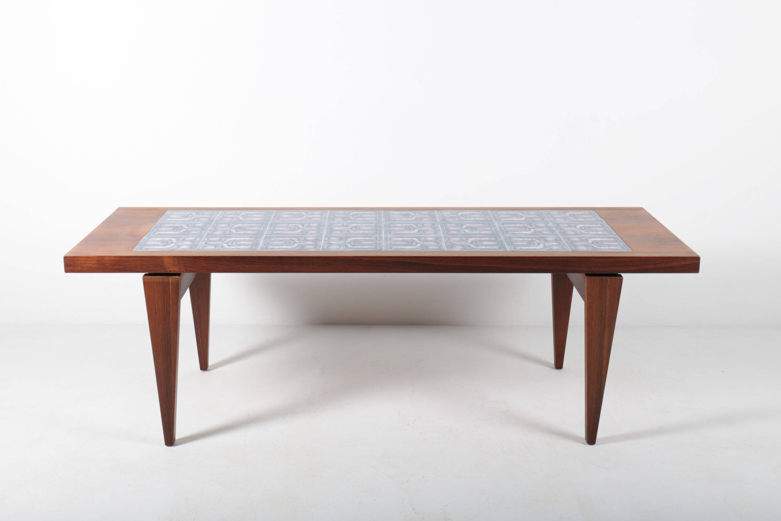 Table basse danoise en palissandre et céramique
