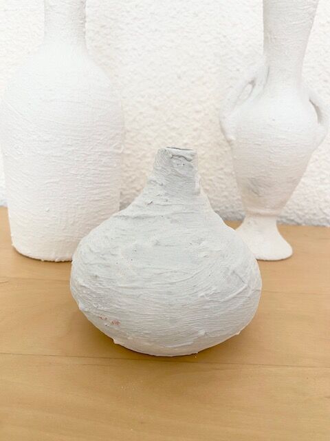 Set of 3 white vintage vases