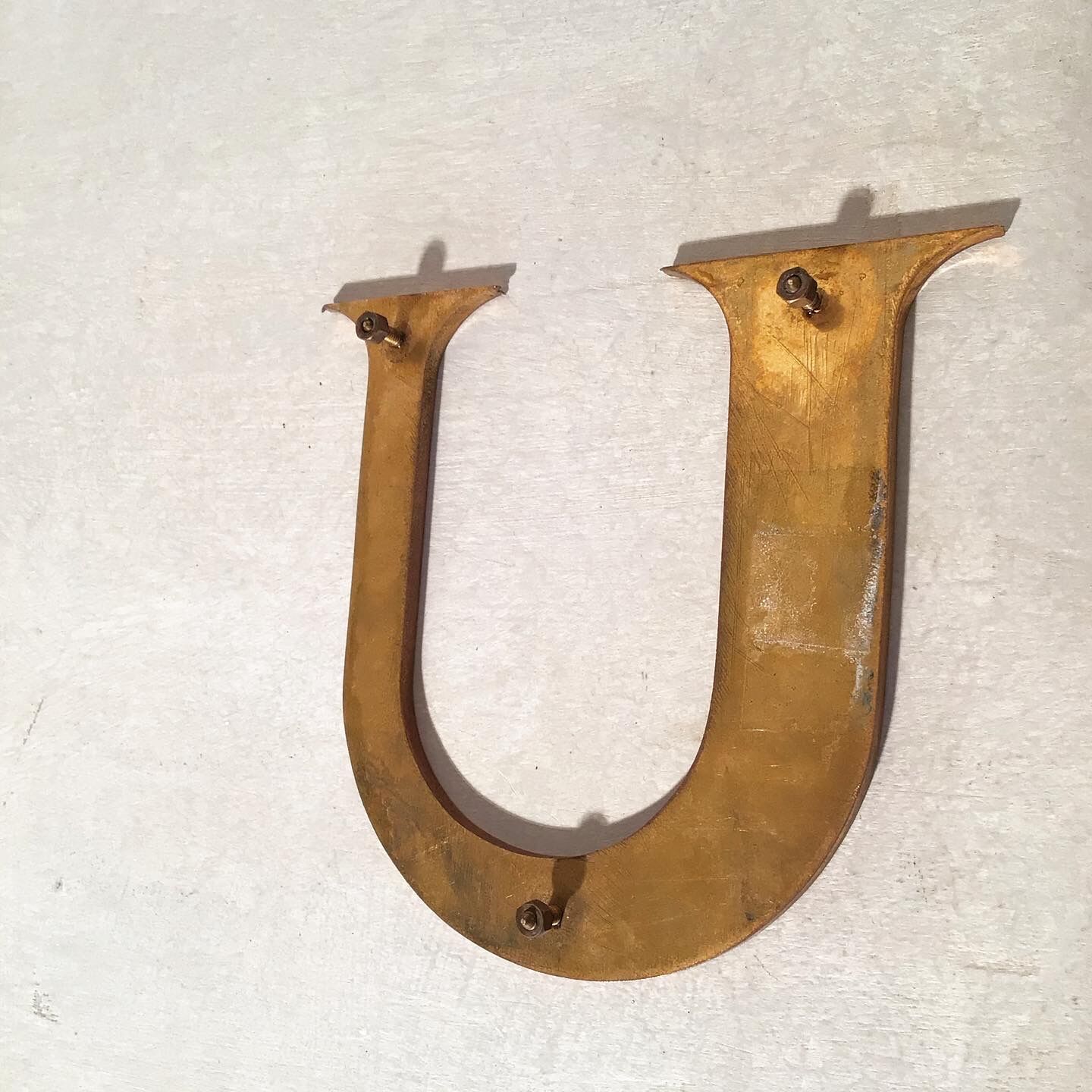 Lettre d’enseigne
