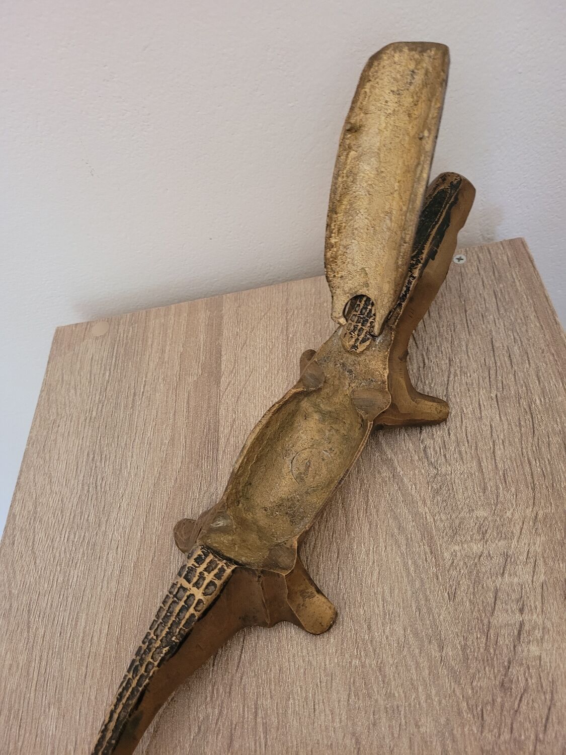 Crocodile en laiton