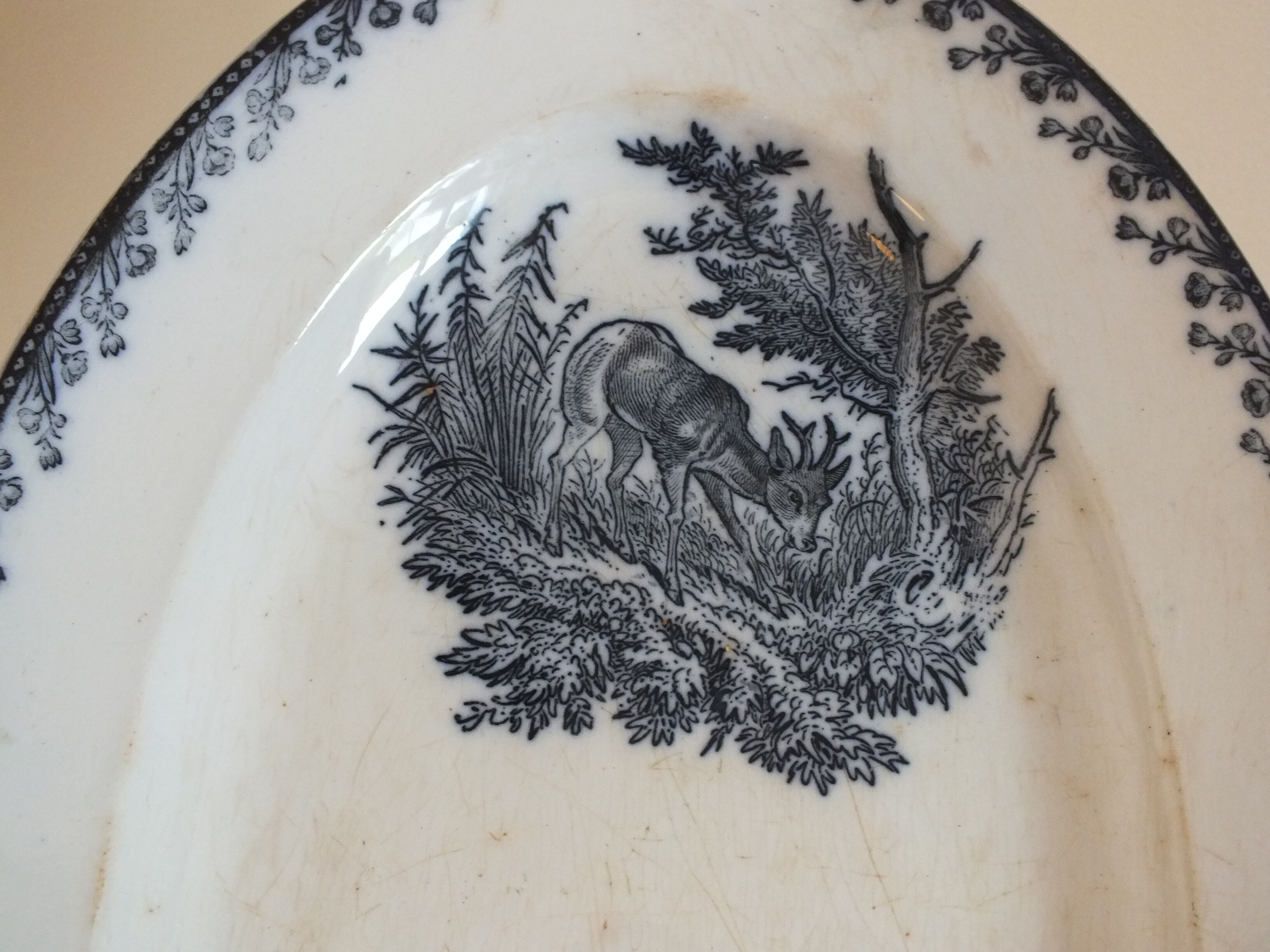 Oval dish Pexonne service Hunting