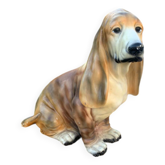 Statue de chien basset en platre