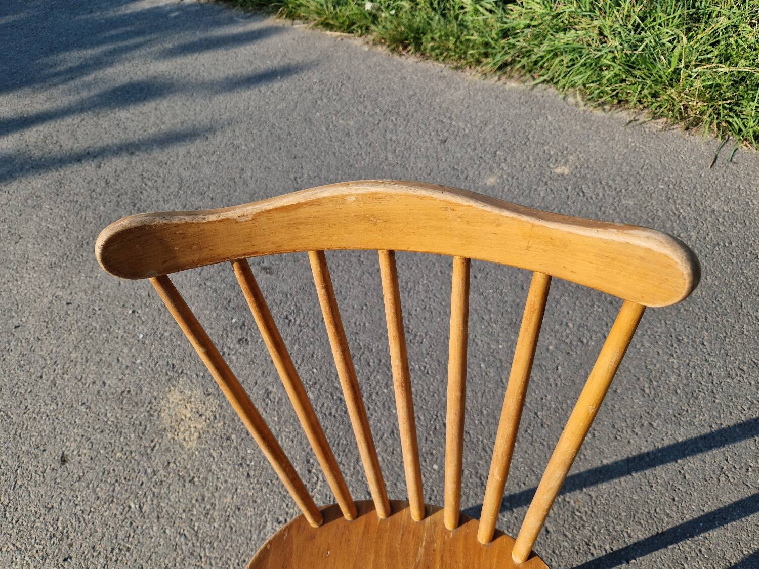 Set of 3 Baumann bistro chairs, Menuet model